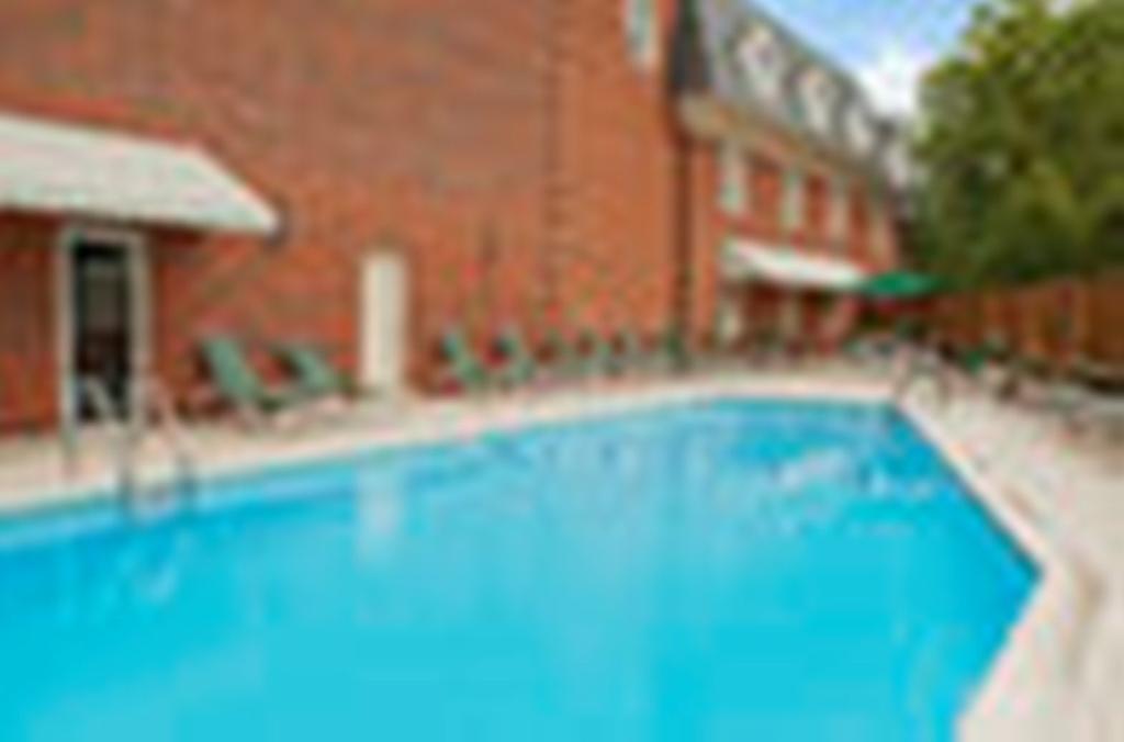 מלון Williamsburg Hospitality House מראה חיצוני תמונה