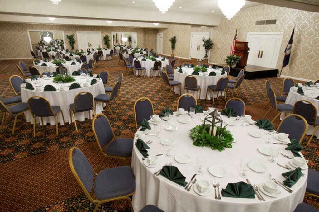 מלון Williamsburg Hospitality House מסעדה תמונה